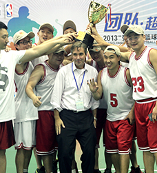 点点客上海“张江杯”篮球联赛冠军